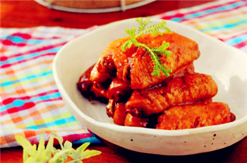 铁锅可以烧可乐鸡翅吗2