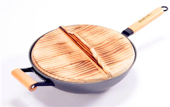 铁锅开锅是用肥肉还是用肉皮3