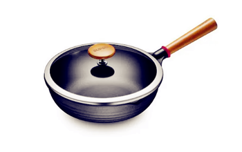 铁锅开锅后油能放锅里一星期吗2