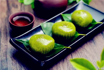 青团买回来生吃还是热一热1