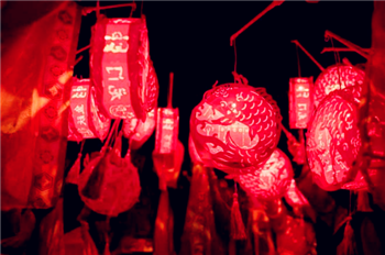 2024年春节补班补哪两天3